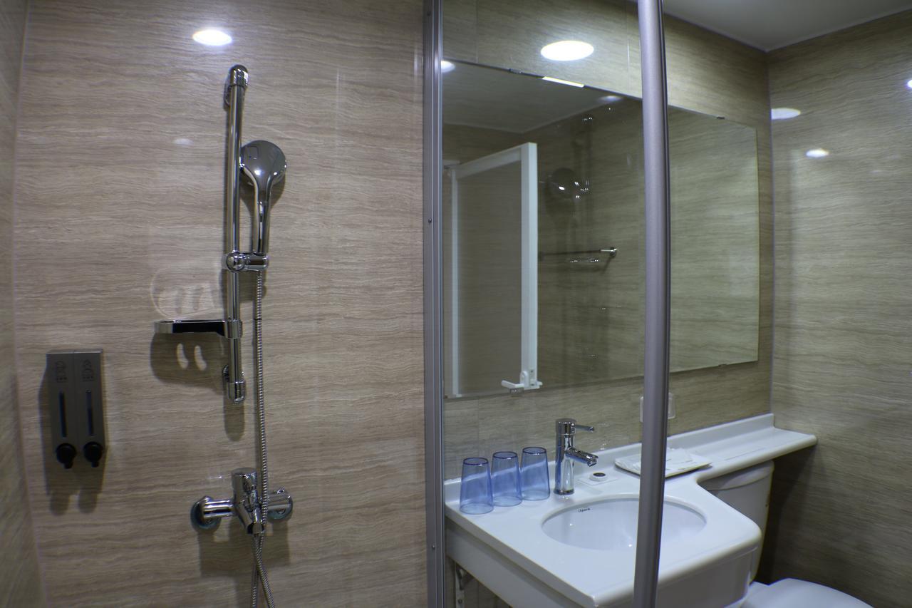 Mingli Hotel Kaohsziung Kültér fotó