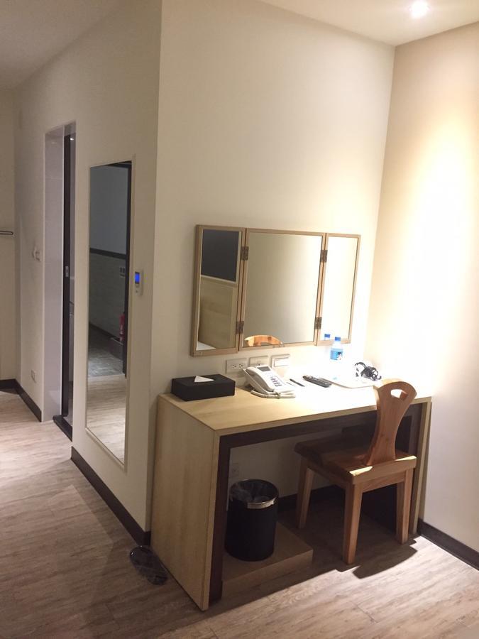 Mingli Hotel Kaohsziung Kültér fotó